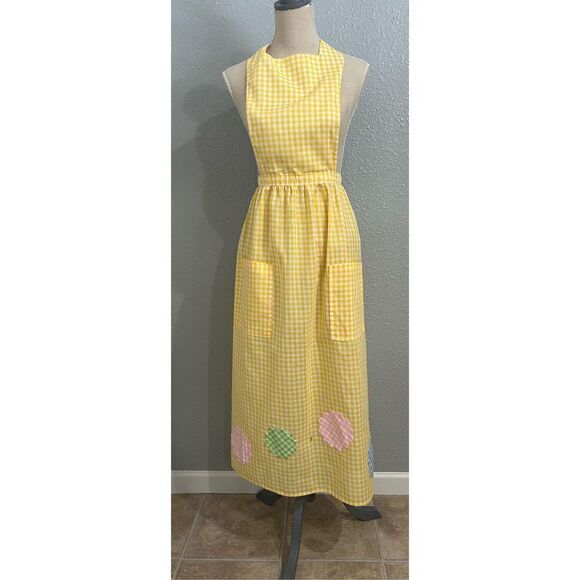 Apron Vintage Long Yellow gingham checked with bib flower appliqué pockets and l - Picture 2 of 6